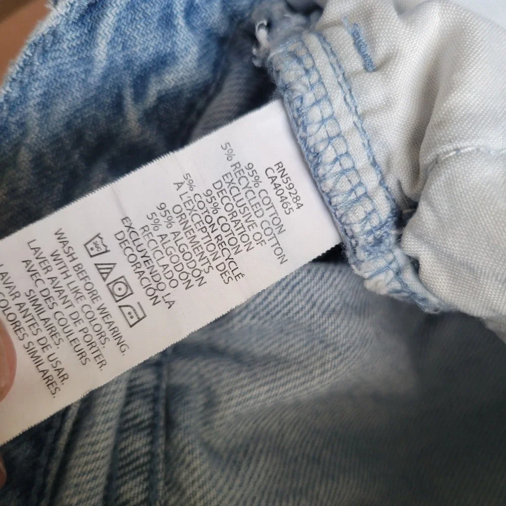 The Childrens Place Girls Girlfriend Jeans 8 Light Wash Patched Distressed Denim